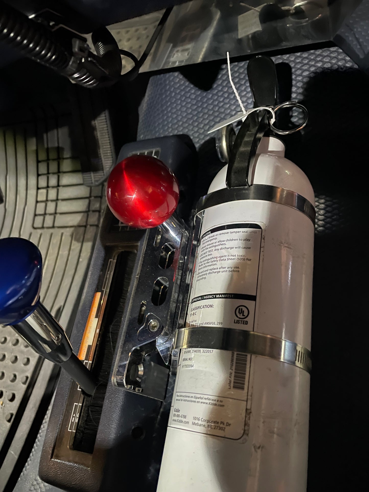 Fire Extinguisher Quick Release Kit