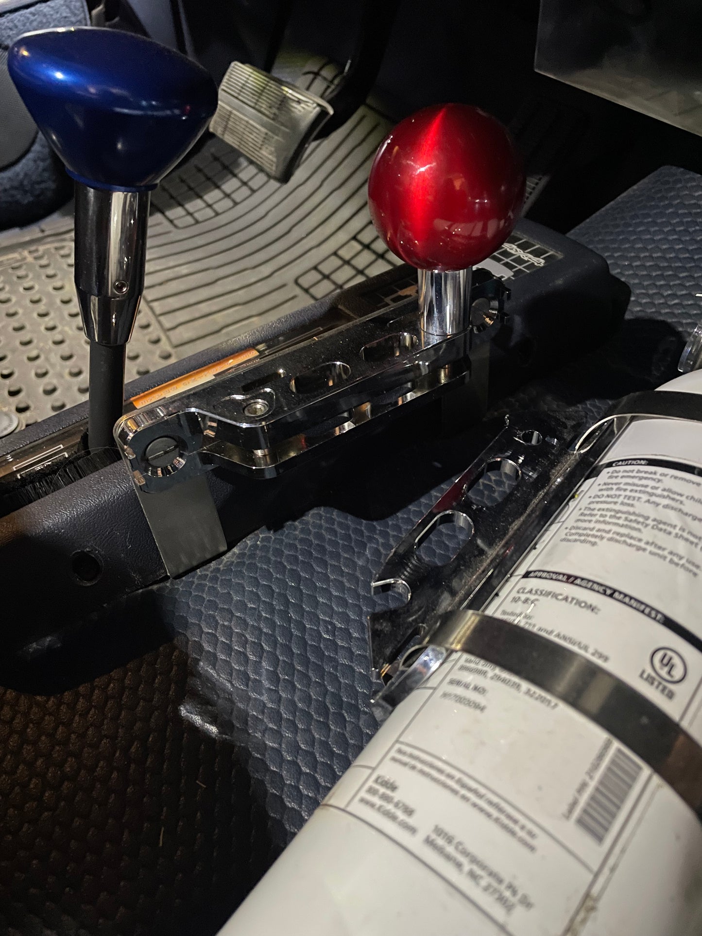Fire Extinguisher Quick Release Kit
