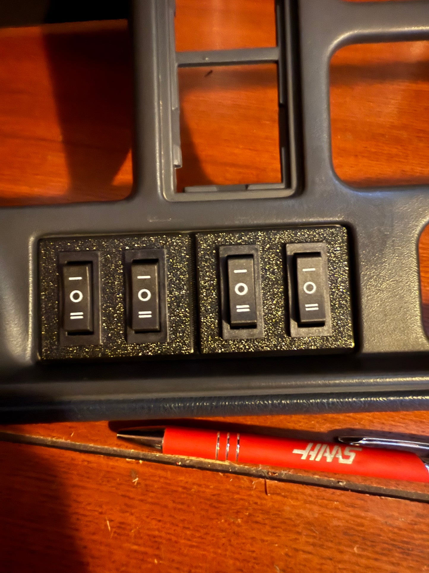 GMT 400 Upfitter Switches