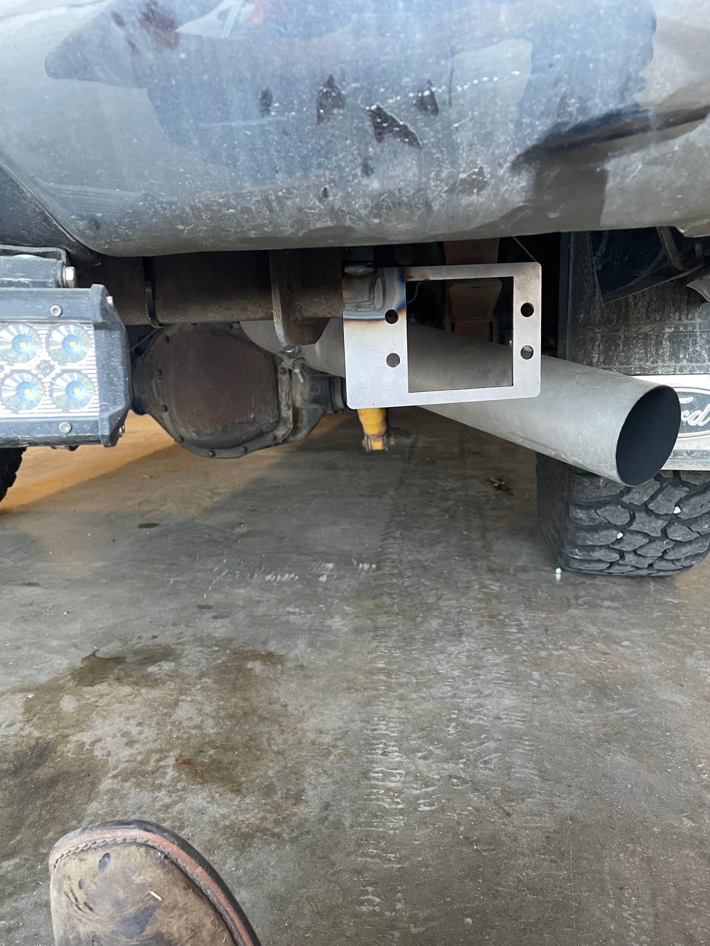 Universal 3 inch LED light pods brackets